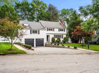 15 Greeley Cir, Arlington, MA 02474