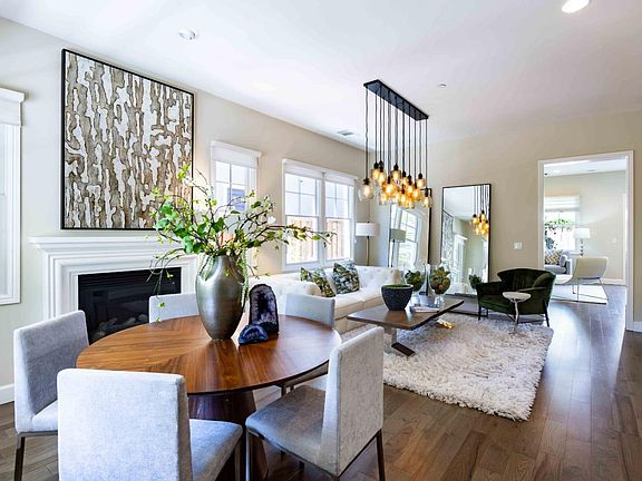 4th image of 823 Paulson Cir