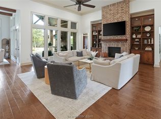 17361 Halona Ct, College Station, TX 77845