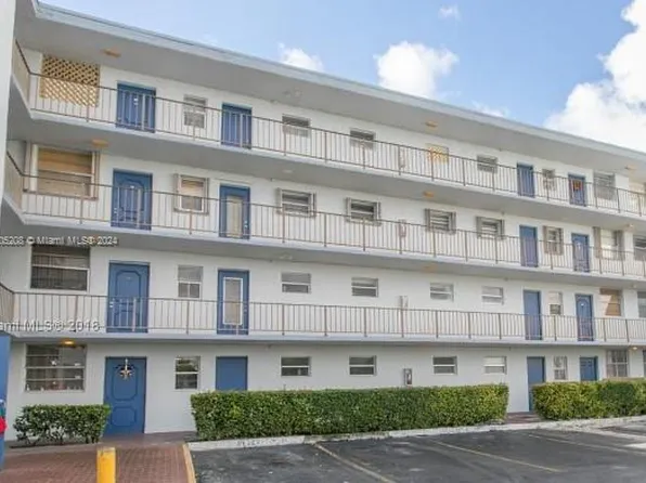 14150 SW 84th St APT 310-I, Miami, FL 33183