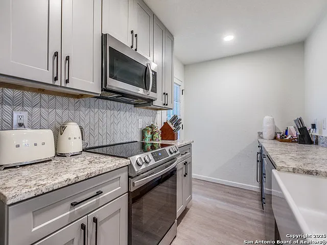 166 Elizabeth Rd #C — Photo 11