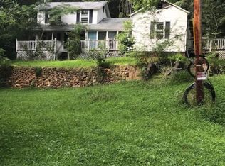 240 Red Pole Hollow Dr, Bassett, VA 24055