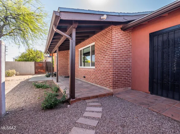 3244 E Flower St, Tucson, AZ 85716