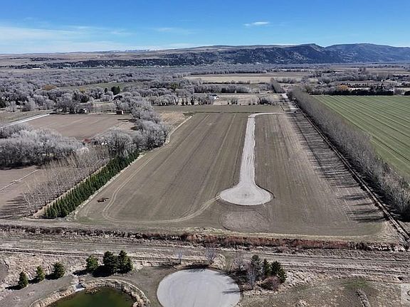 5th image of 2 N 4700 E