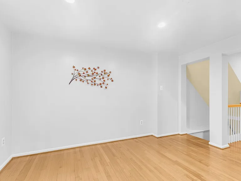 7113 Latour Ct — Photo 13