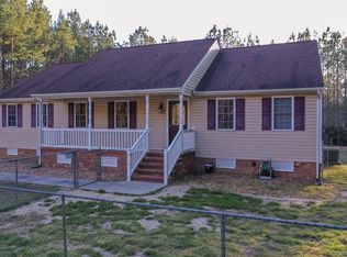 4963 Courtland Rd, Disputanta, VA 23842