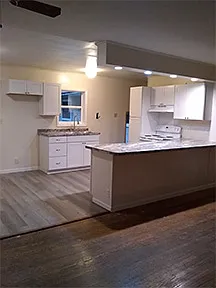 943 Taylor St — Photo 2