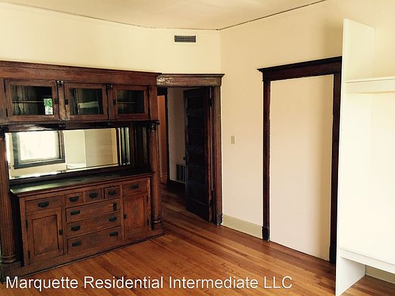 2nd image of 805-11 N 22nd St #6236738