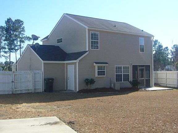 4th image of 1200 Palm Cove Dr