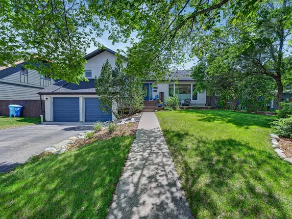 27 N Bow Village Cres NW, Calgary, AB T3B 4X1