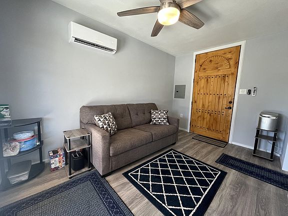 4th image of 26721 Sage Ave