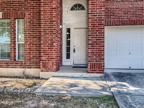 3rd image of 236 LONGHORN WAY