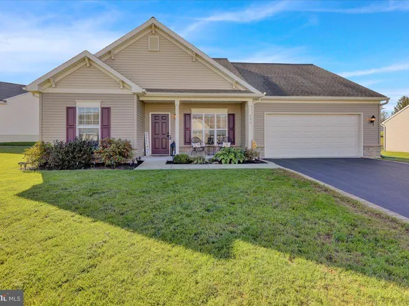 936 Snapdragon Ct #L-0034, Lebanon, PA 17046