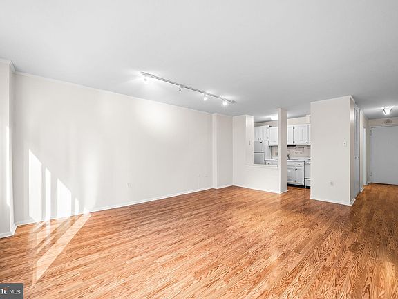 3rd image of 1901 John F Kennedy Blvd #45-1412