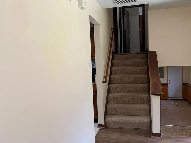 351 Beauregard Blvd — Photo 5