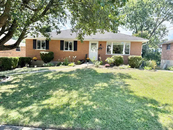 3451 February Dr, Cincinnati, OH 45239