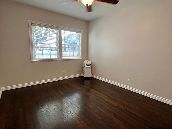 4th image of 1519 N Hollywood Way #1519A