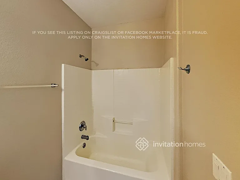 46124 W Sheridan Rd — Photo 10