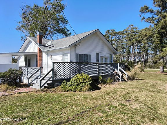 3rd image of 104 Nelson Neck Road