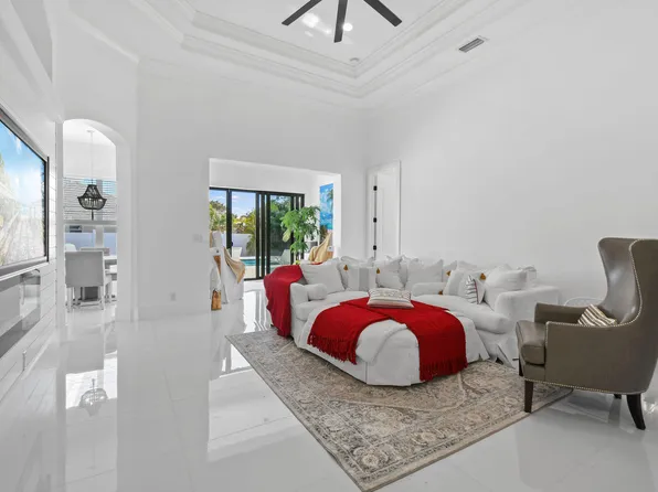 1389 SW Bayshore Boulevard, Port St Lucie, FL 34983