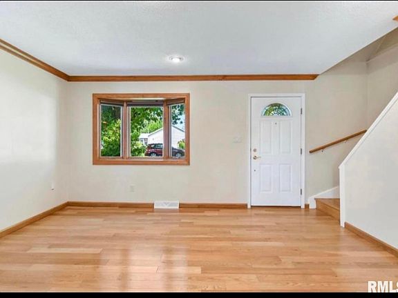 5th image of 3034 S Fillmore St #1