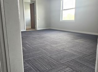 106 W 7th St, Sumner, IA 50674