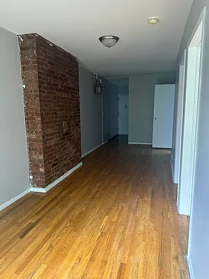 Rented by Premier One Realty LLC | media 8