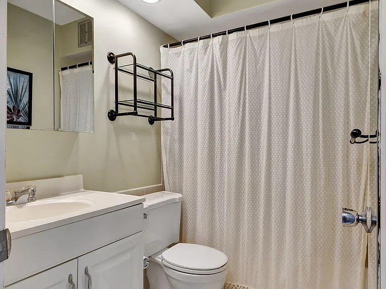 100 Shore Ct #210 — Photo 21