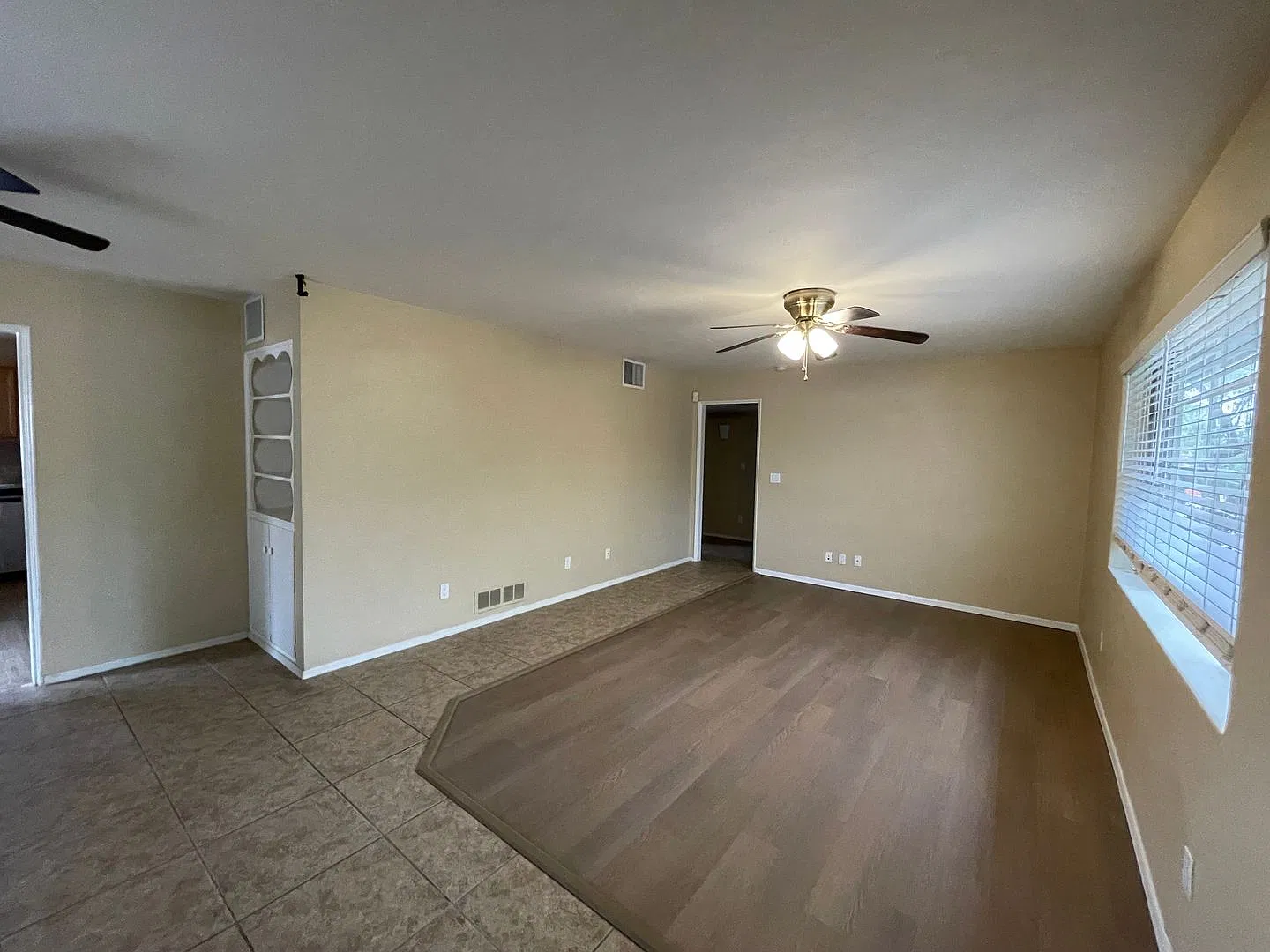 Coming Soon! Beautiful 3 Bedroom! — Photo 3