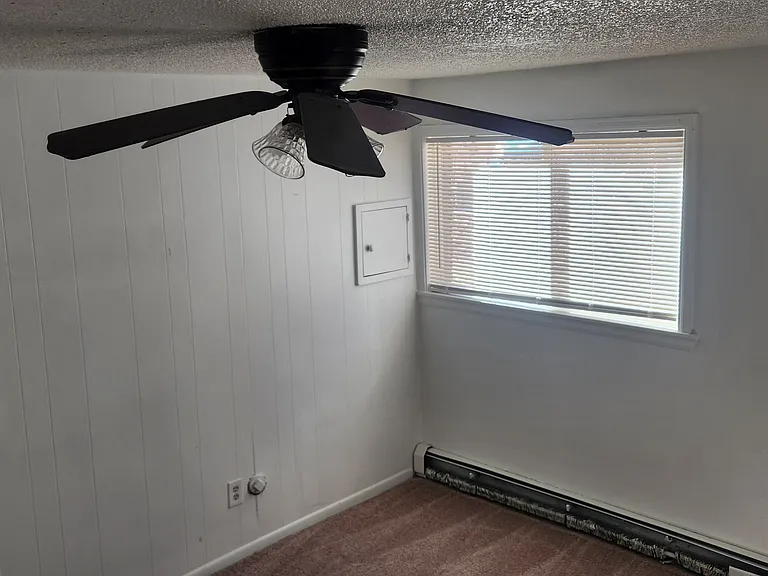 1244 Stuart St #C — Photo 3