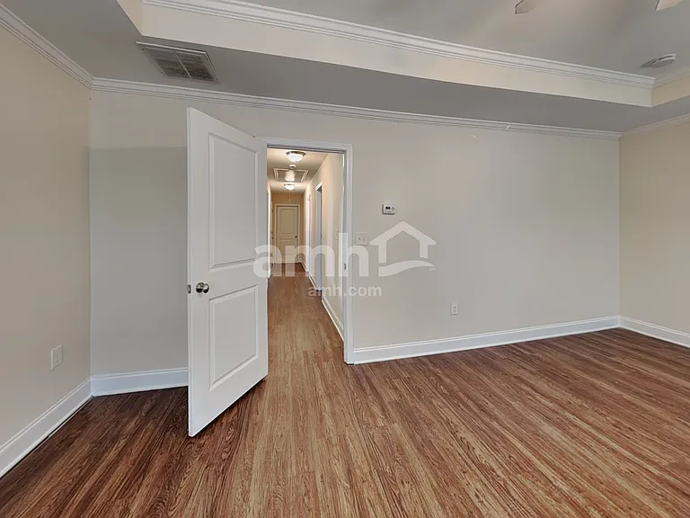 110 Dynasty Ln — Photo 10