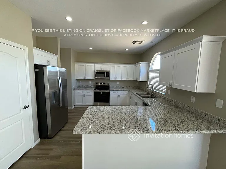 9042 W Toronto Way — Photo 9