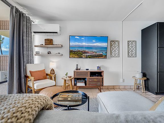 4th image of 30 Hauoli St APT 306