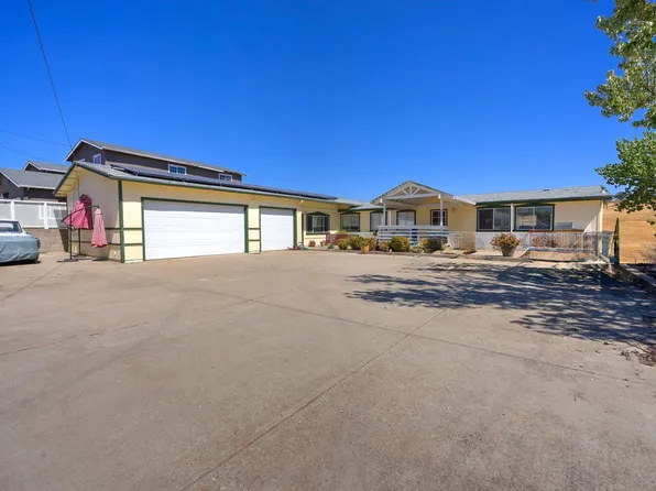 4270 Lakeview Dr, Ione, CA 95640