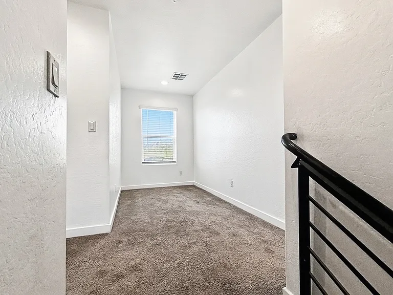 1845 N 51st St #9 — Photo 13