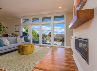 2525 NW 1st St, Bend, OR 97703