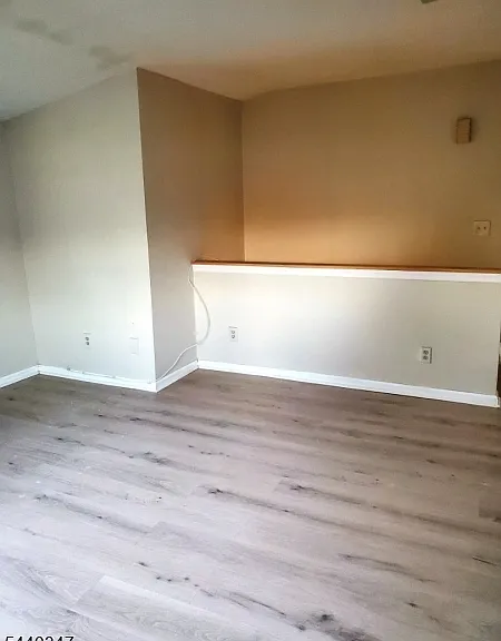 2 Leonard Pl #2B — Photo 4
