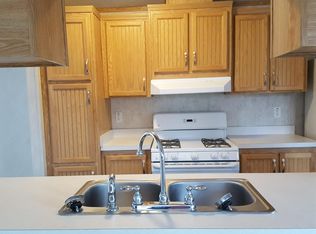 64 Colonial Dr, Chesilhurst, NJ 08089