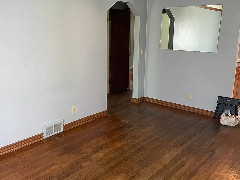 258 Richland Ave — Photo 3