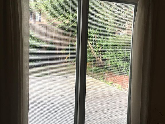 5th image of 2745 Mount Laurel Dr