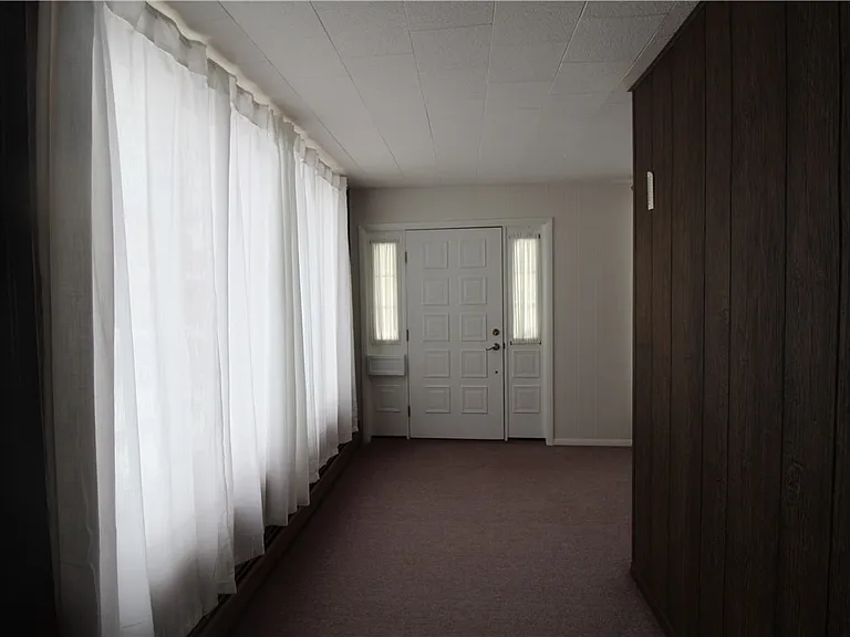 213-215 Conhocton St — Photo 14
