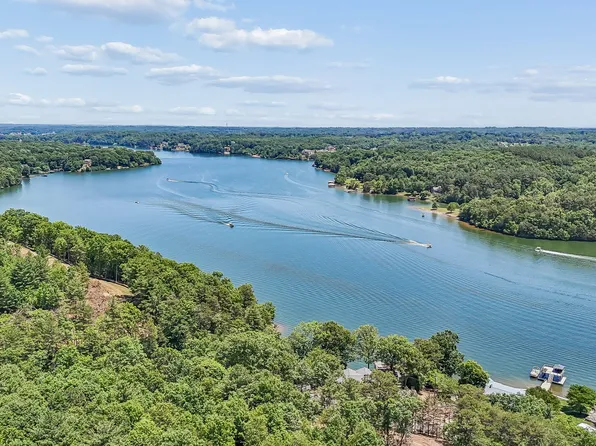 Homes Available Soon, Esplanade at Lake Hickory