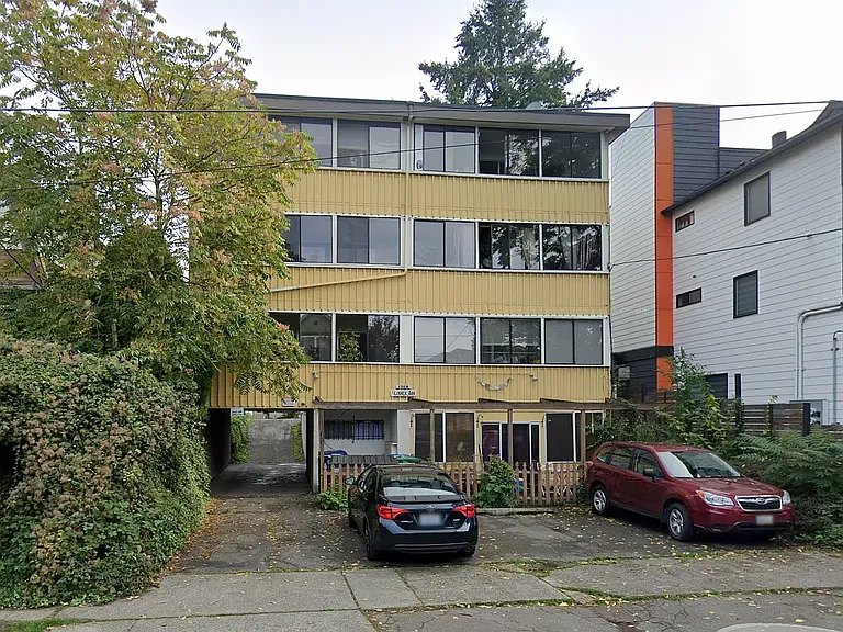 1308 13th Ave S #5A — Photo 1