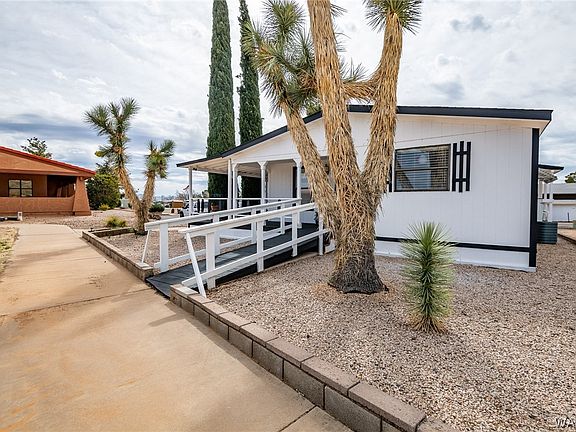 5th image of 1189 E Birch Drive