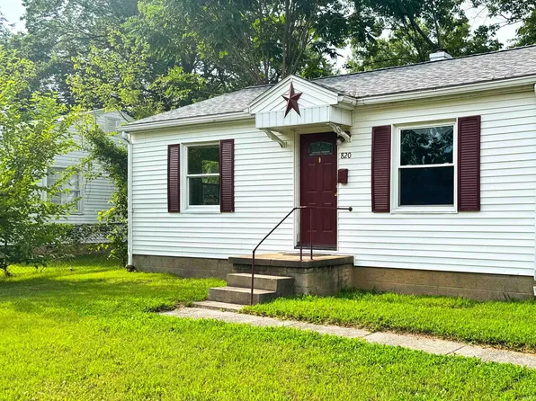 820 Ridgeway Ave, Evansville, IN 47713