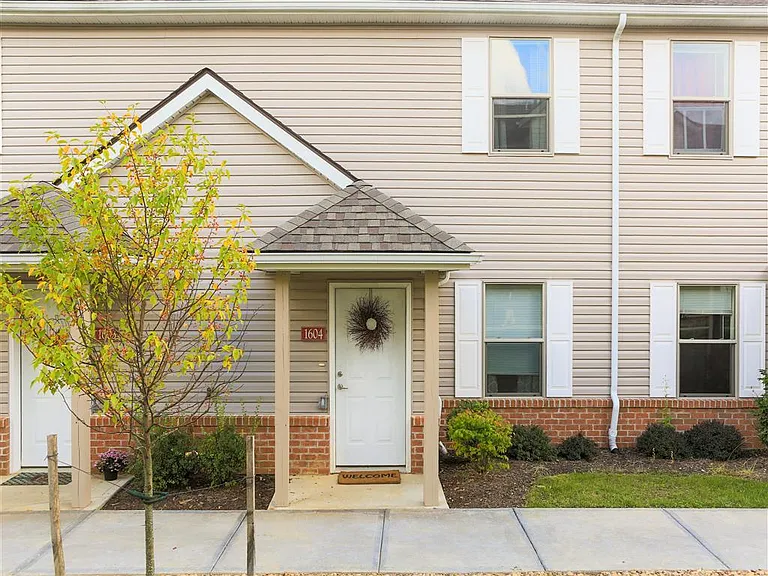 Meadow Brook — Photo 11
