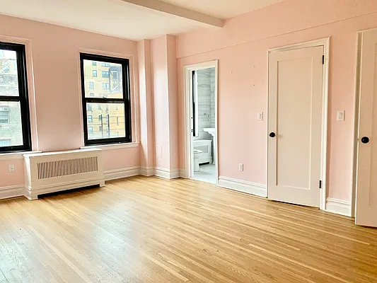 Rented by Arwell Realty | media 13