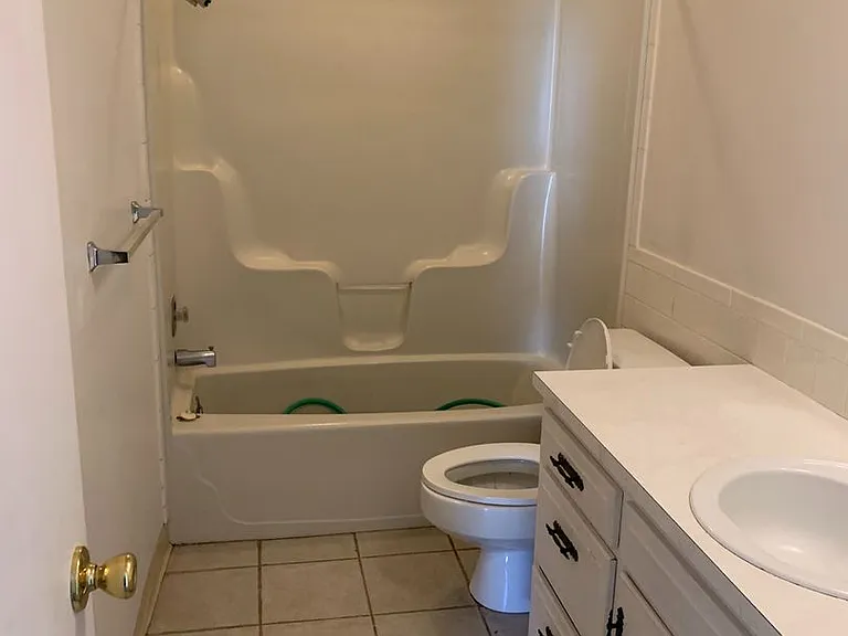 3353 E Sunset St — Photo 7