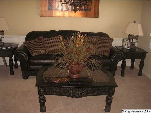 3rd image of 407 Shadeswood Dr