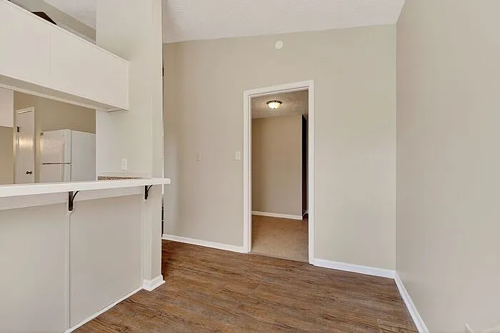 8134 Old Prairie Ct — Photo 10